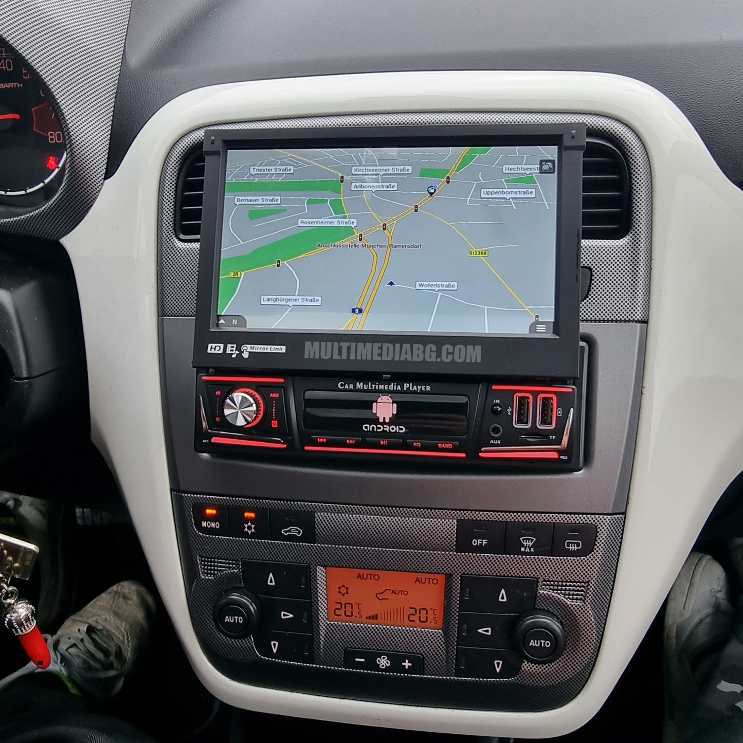 Универсална мултимедия Единичен дин