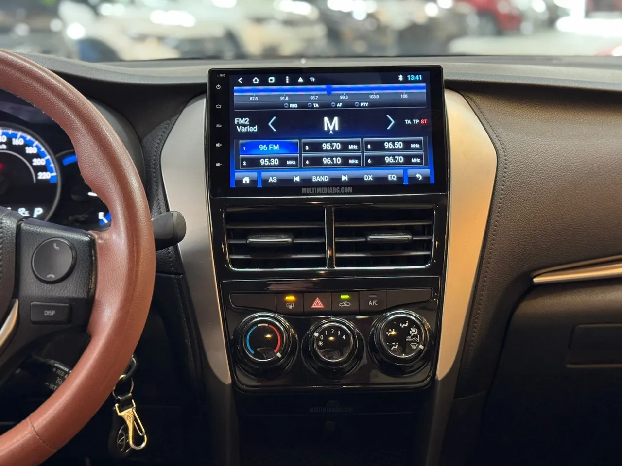 Toyota Yaris 2017-2019