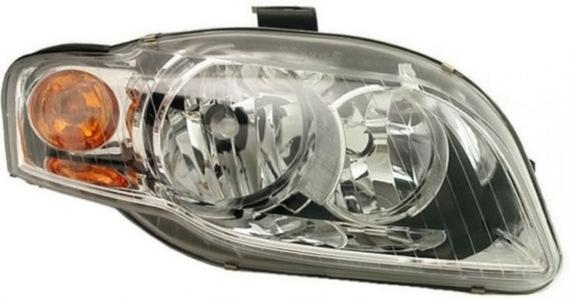 Десен фар Eagle Eyes за Audi A4 (2004-2007)
