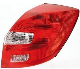 Десен стоп TYC за Skoda Fabia