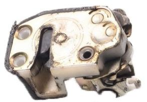Заключващ механизъм на врата — Дясна за Honda Civic — OEM 72110SH4G02