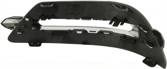 Дясна решетка в предна броня за Mercedes C-Class (W204 2011-2014)