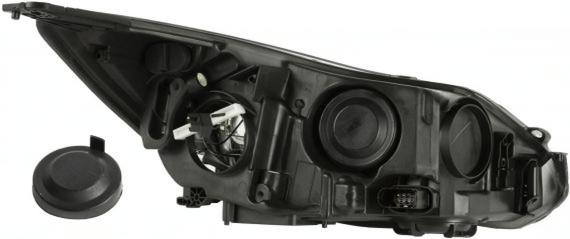 Ляв фар TYC за Ford Focus (2011-2014, с дневни светлини / със сребриста рамка)