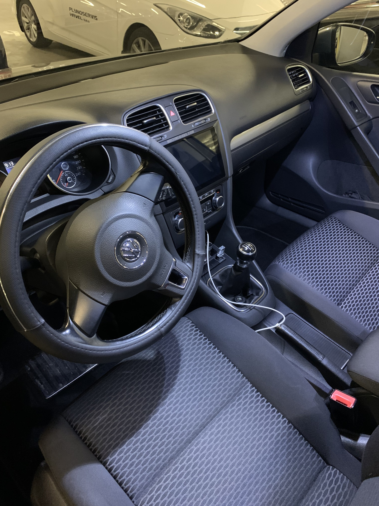 Volkswagen Golf 6 2008 - 2016